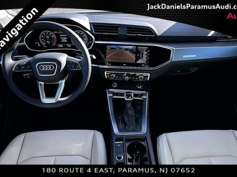 Used 2024 Audi Q3 2.0T Premium Plus image 13