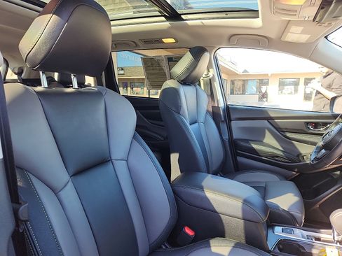 Used 2023 Subaru Ascent Onyx Edition image 34