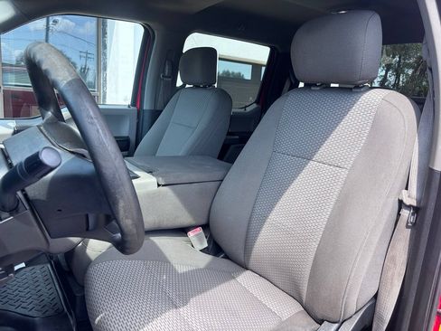 Used 2018 Ford F150 XLT AWD/4WD image 16