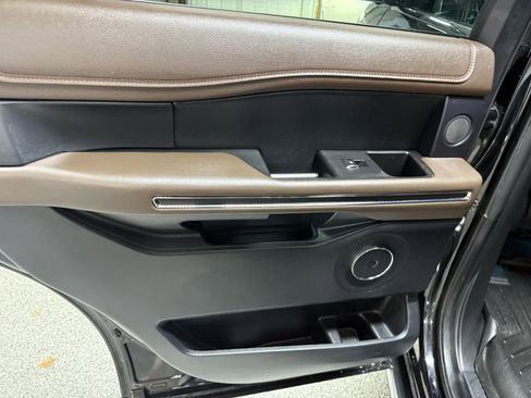 Used 2020 Ford Expedition King Ranch image 26