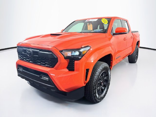 Certified 2024 Toyota Tacoma TRD Sport AWD/4WD image 3