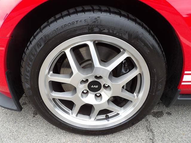 Used 2009 Ford Mustang Shelby GT500 RWD image 8