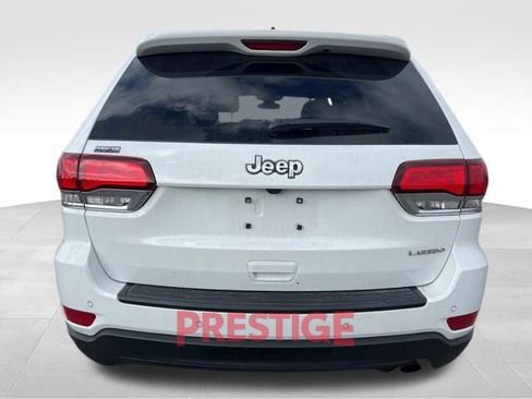 Used 2021 Jeep Grand Cherokee Laredo image 7