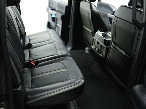 Used 2018 Ford F250 Platinum w/ Platinum Ultimate Package image 55