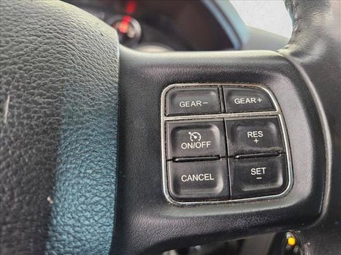 Used 2018 RAM 1500 Lone Star image 9