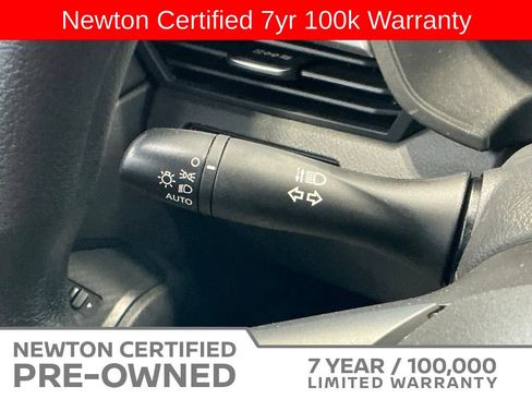 Used 2025 Nissan Altima 2.5 SV FWD image 28