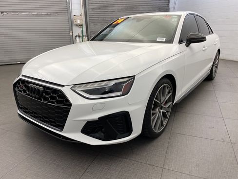 Used 2024 Audi S4 Prestige image 3