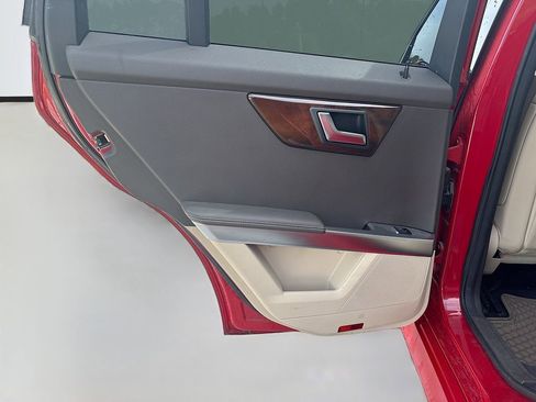 Used 2014 Mercedes-Benz GLK 350 2WD image 15