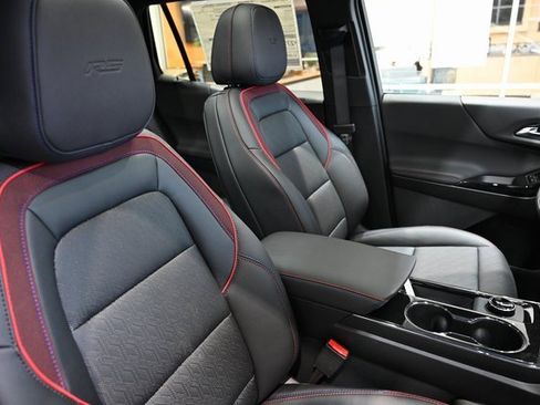 New 2026 Chevrolet Equinox RS image 8