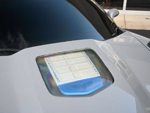 Used 2010 Chevrolet Corvette ZR1 w/ Preferred Equipment Group RWD image 17