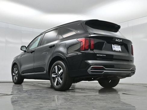 Used 2023 Kia Sorento S w/ Panoramic Sunroof Package FWD image 59
