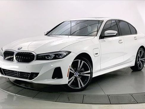 Certified 2023 BMW 330e xDrive w/ Premium Package image 11