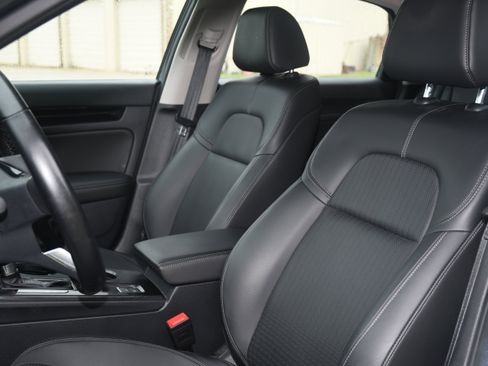 Used 2022 Honda Civic EX-L image 11