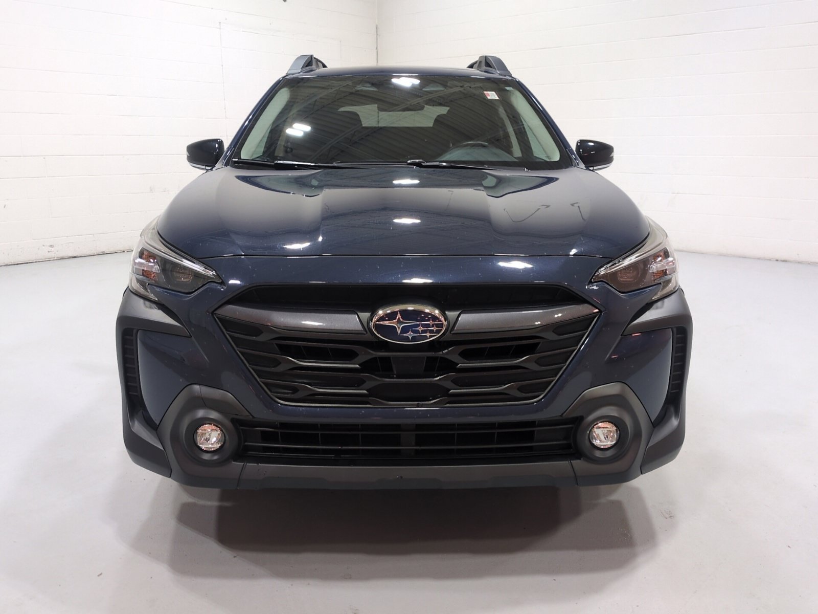 Certified 2024 Subaru Outback Premium AWD/4WD image 8