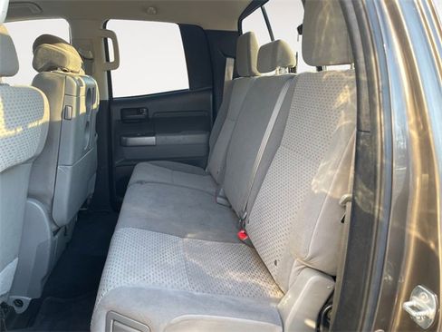 Used 2012 Toyota Tundra 4x4 Double Cab w/ Tow Pkg image 13
