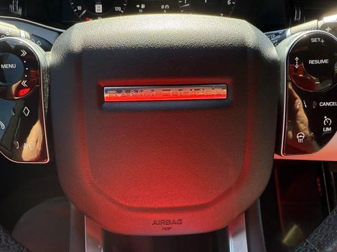 Used 2020 Land Rover Range Rover Evoque R-Dynamic SE image 20