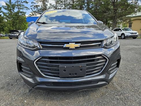Used 2019 Chevrolet Trax LS FWD image 8