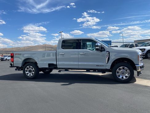 New 2026 Ford F350 Lariat w/ Lariat Premium Package AWD/4WD image 22