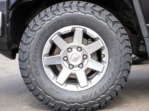 Used 2008 Toyota FJ Cruiser 4WD image 19