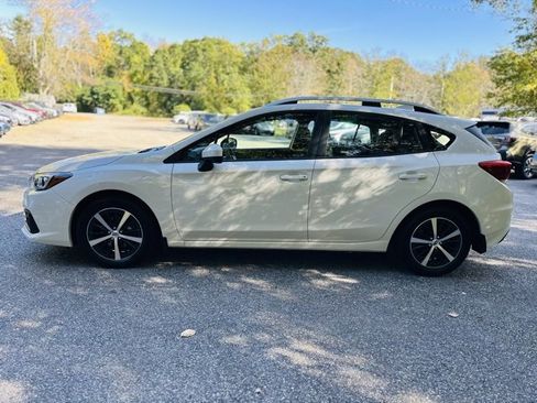 Used 2022 Subaru Impreza Premium image 9