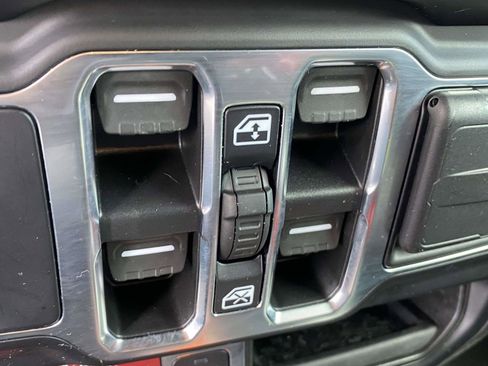 Used 2022 Jeep Wrangler Unlimited Rubicon image 7