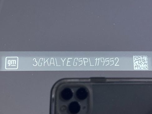 Used 2023 GMC Terrain AT4 w/ Infotainment Package II image 18