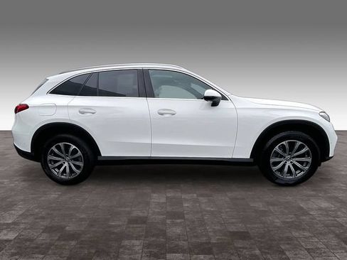 Used 2026 Mercedes-Benz GLC 300 4MATIC image 8