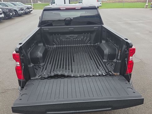 Used 2025 Chevrolet Silverado 1500 LT AWD/4WD image 6