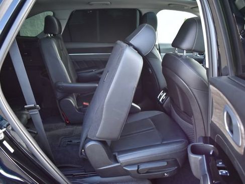 Used 2023 Kia Sorento EX AWD/4WD image 43