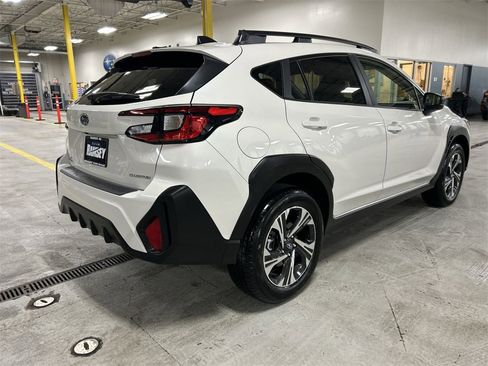 Certified 2025 Subaru Crosstrek 2.0i Premium image 8