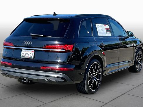 Used 2021 Audi Q7 3.0T Prestige w/ Prestige Package AWD/4WD image 12