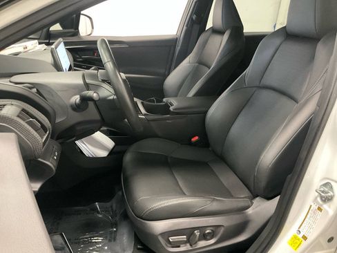 Used 2023 Toyota bZ4X FWD w/ Weather Package image 3