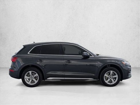 Used 2021 Audi Q5 2.0T Premium w/ Convenience Package AWD/4WD image 4