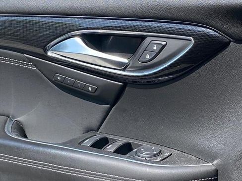 Used 2021 Buick Envision Essence w/ Technology Package I AWD/4WD image 20
