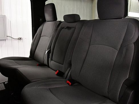 Used 2024 RAM 2500 Big Horn image 31