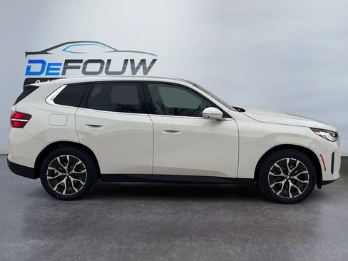 New 2026 BMW X3 xDrive30 w/ Premium Package image 2