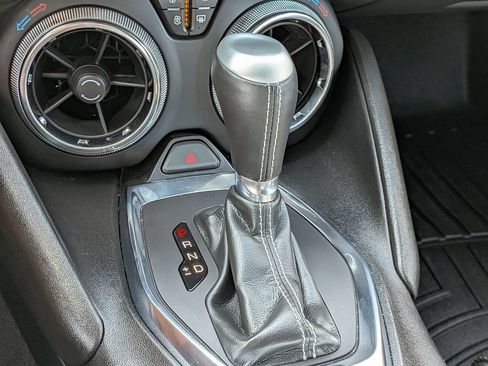 Used 2022 Chevrolet Camaro LT RWD image 12