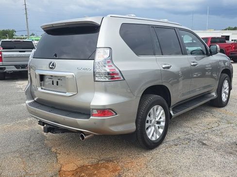 Used 2023 Lexus GX 460 Premium image 5