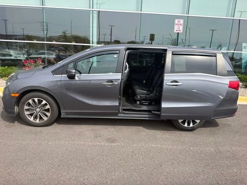 Used 2023 Honda Odyssey EX-L image 11