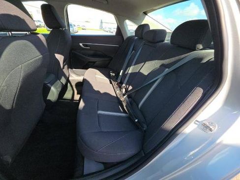 Used 2025 Hyundai Sonata SEL FWD image 14