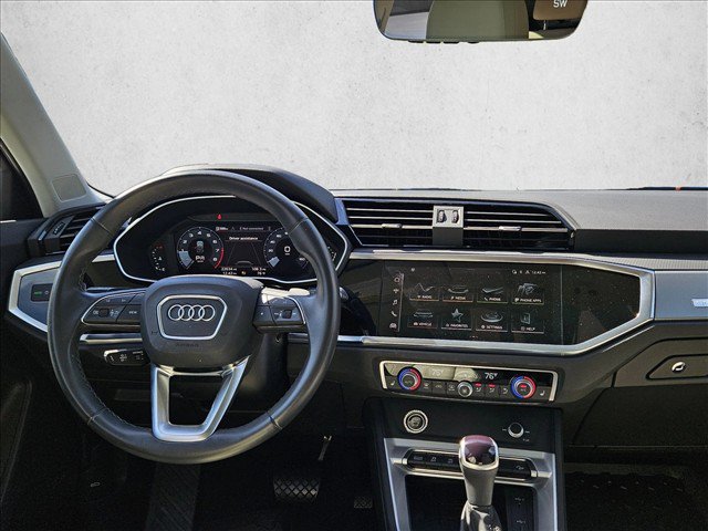 Used 2024 Audi Q3 2.0T Premium AWD/4WD image 13
