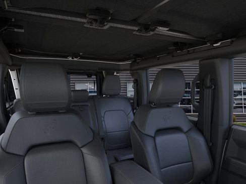 New 2025 Ford Bronco Badlands AWD/4WD image 12