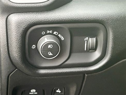 Used 2022 RAM 1500 Big Horn image 10