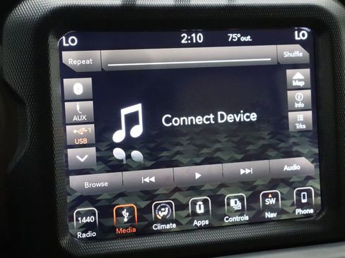 Used 2018 Jeep Wrangler Unlimited Rubicon image 33