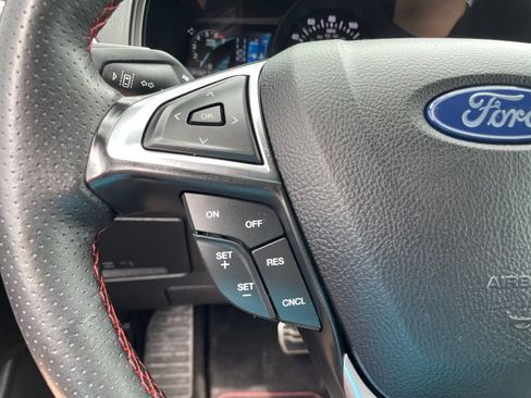Certified 2024 Ford Edge ST-Line AWD/4WD image 27