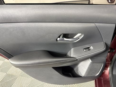 Used 2021 Nissan Sentra SV w/ Electronics Package FWD image 24