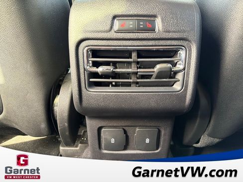 Used 2023 Lincoln Corsair Reserve w/ Equipment Group 202A image 40