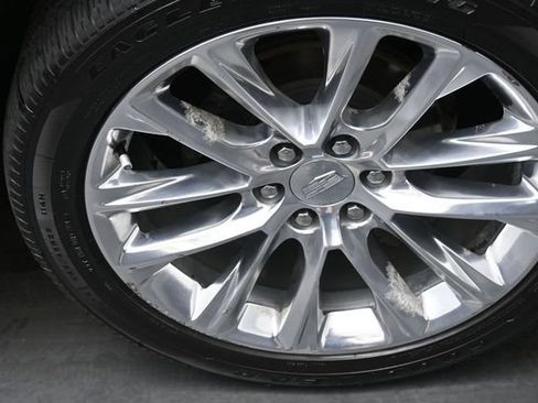Used 2020 Cadillac Escalade Luxury AWD/4WD image 31