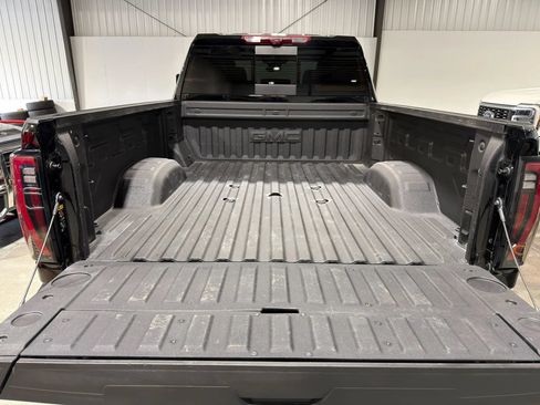 Used 2026 GMC Sierra 2500 AT4X AWD/4WD image 8