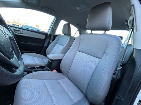 Used 2014 Toyota Corolla LE image 17